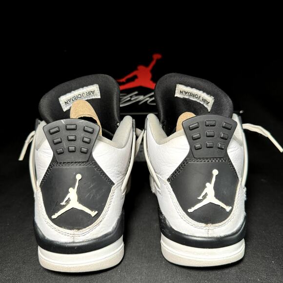 Jordan Retro Sneakers - White and Black - Picture 5 of 9